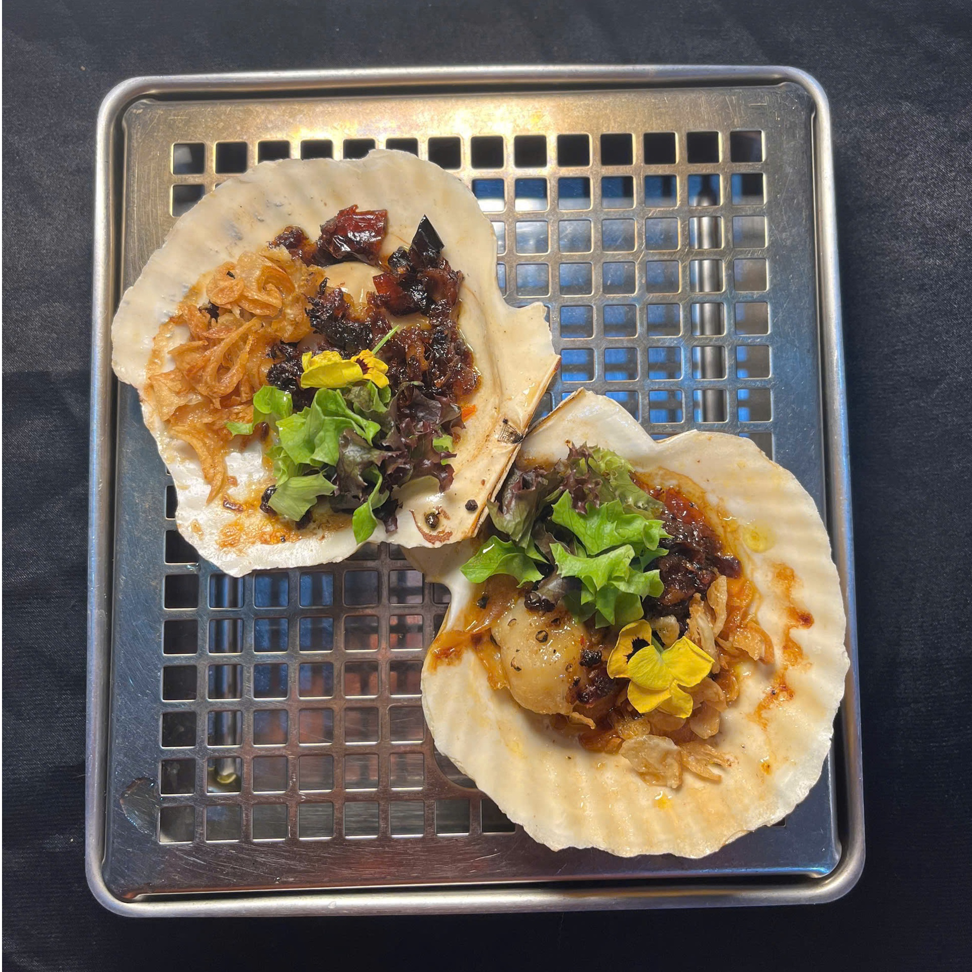 anh bia hai san 2025